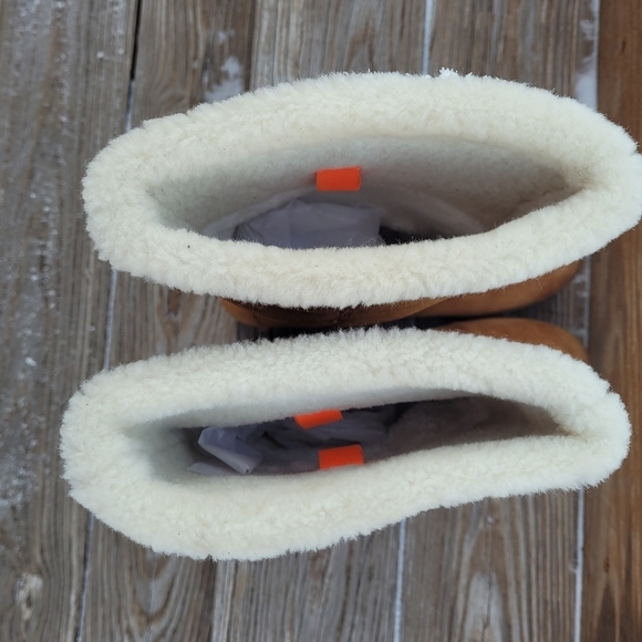 J. Crew Chestnut Suede Boots With Fleece Lining - Picture 6 of 6